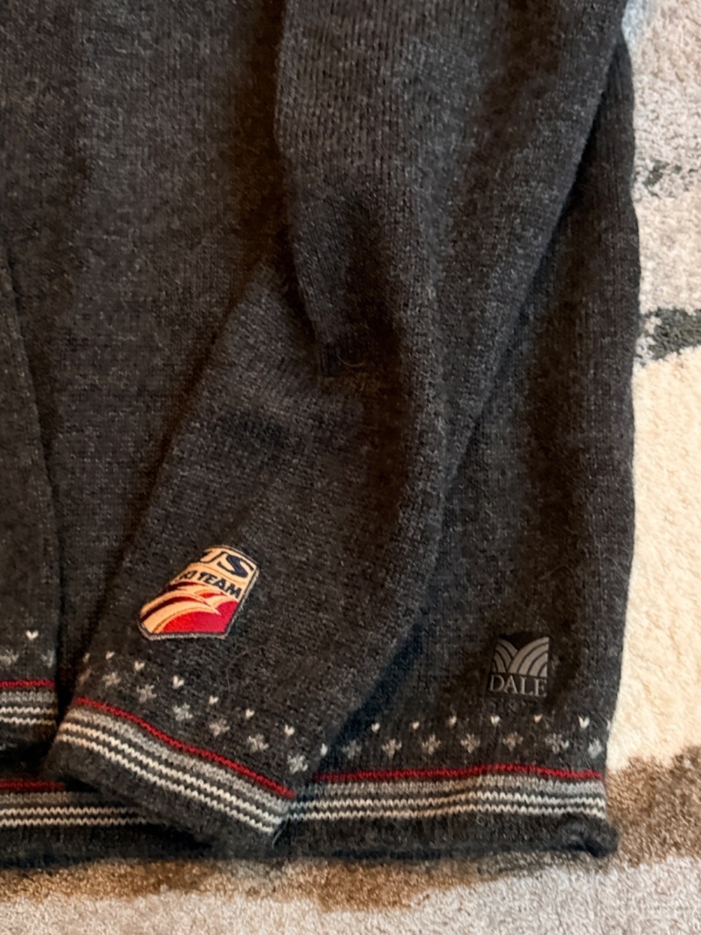 Vintage Dale of Norway USA Ski Team Sweater Large - Picture 4 of 14